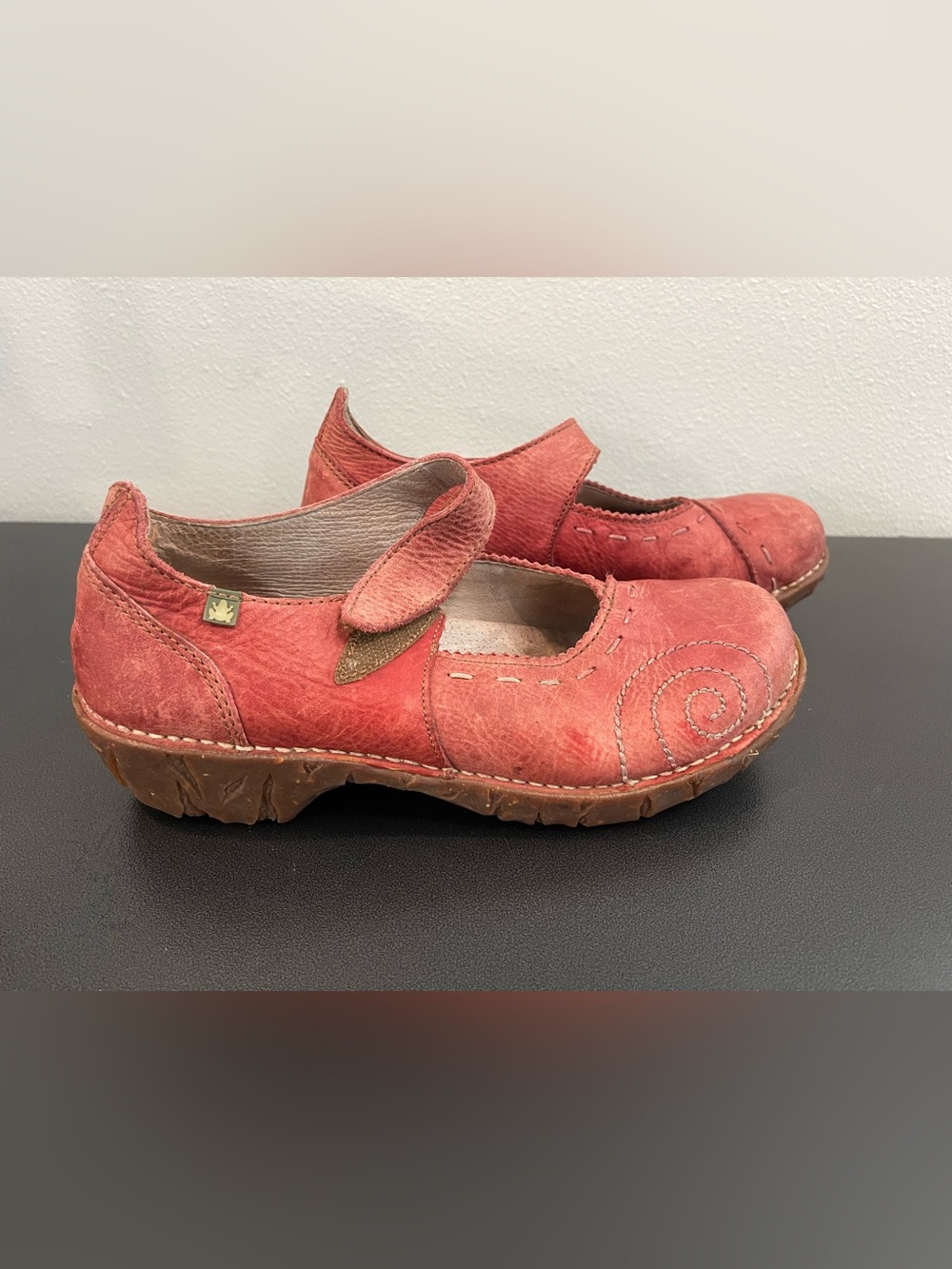 El Naturalista Red Leather Mary Jane Shoes
